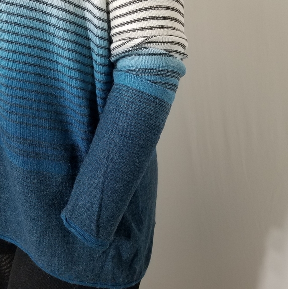 Left On Houston Cardigan Oversized Small Vneck Button Dolman Teal Stripe Knit - Picture 9 of 11